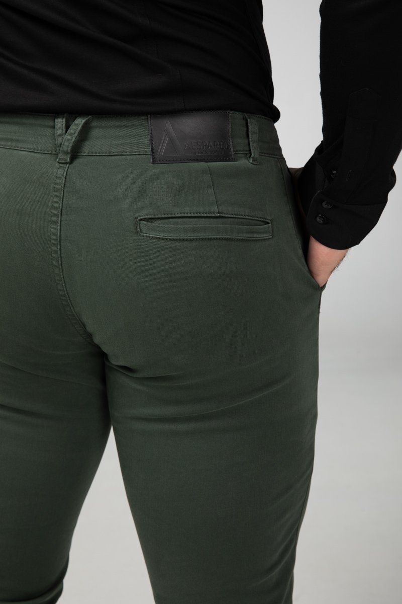 STRAIGHT FIT CHINOS - FOREST GREEN